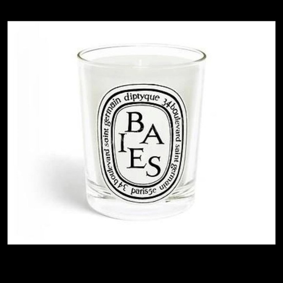 🕯 NWT Brand new diptyque scented candle in berries 🕯 - Picture 1 of 4